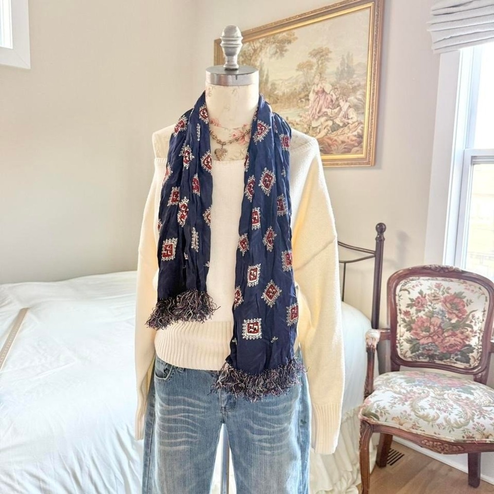 vintage blue scarf‎ - Picture 2 of 3